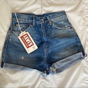 Vintage Levi's Short